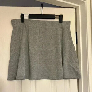 Grey skirt size L